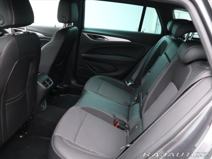 Opel Insignia 2,0 CDTI 128kW Aut. Elega 2022