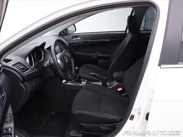 Mitsubishi Lancer 1,8 MIVEC 103kW CZ Sportb 2013