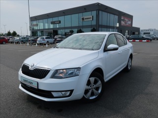 Škoda Octavia 1,6 TDi ČR Elegance