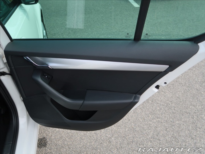 Škoda Octavia 1,6 TDi ČR Elegance 2015