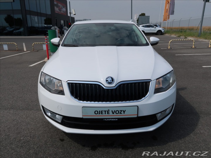 Škoda Octavia 1,6 TDi ČR Elegance 2015