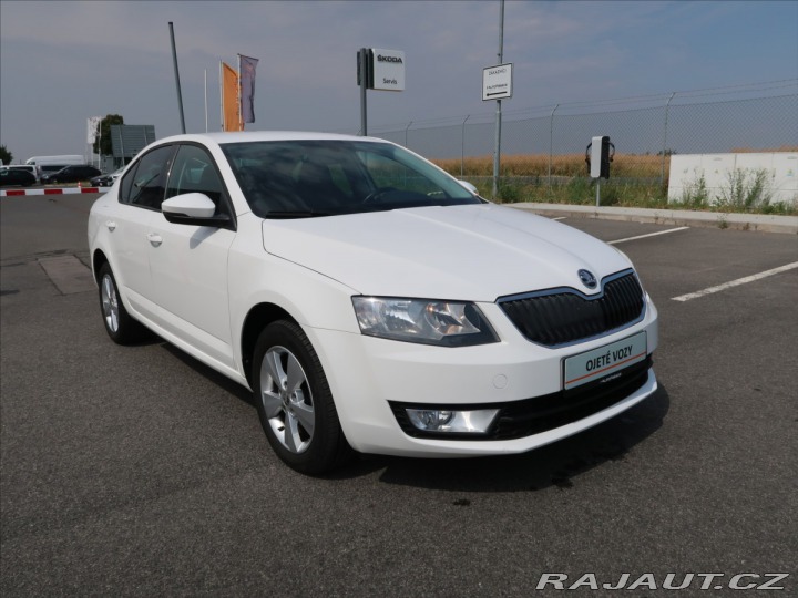 Škoda Octavia 1,6 TDi ČR Elegance 2015