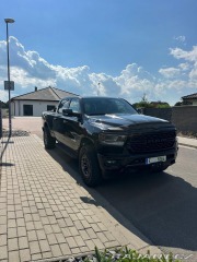 Dodge RAM 5,7 1500 1800