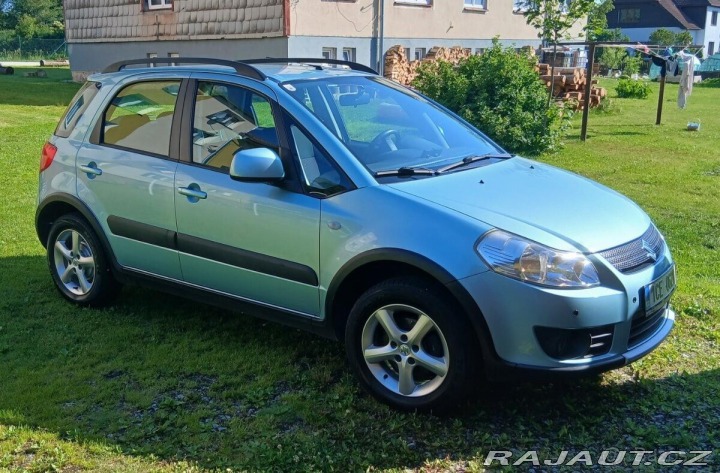 Suzuki SX4 najeto 112 700 km, r.v. 2 2008