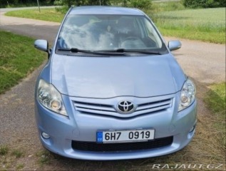 Toyota Auris 1,6   Valvematic 96KW 2012