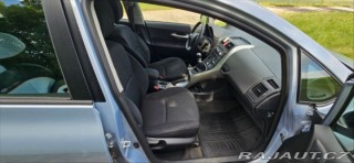 Toyota Auris 1,6   Valvematic 96KW 2012