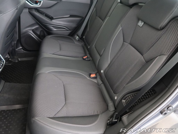 Subaru Forester 2.0,e-Boxer,4x4,Tažné,Com 2024