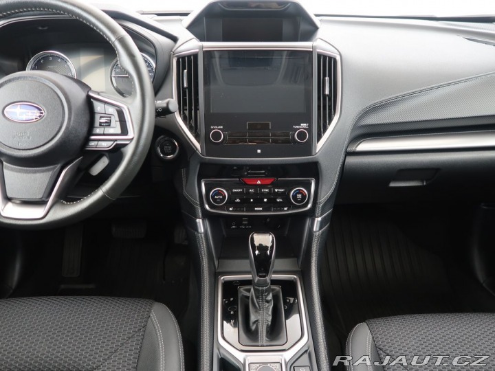 Subaru Forester 2.0,e-Boxer,4x4,Tažné,Com 2024