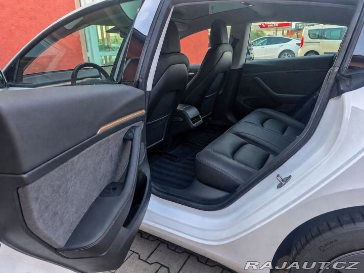 Tesla Model 3 Long Range, Dual Motor, 3 2022