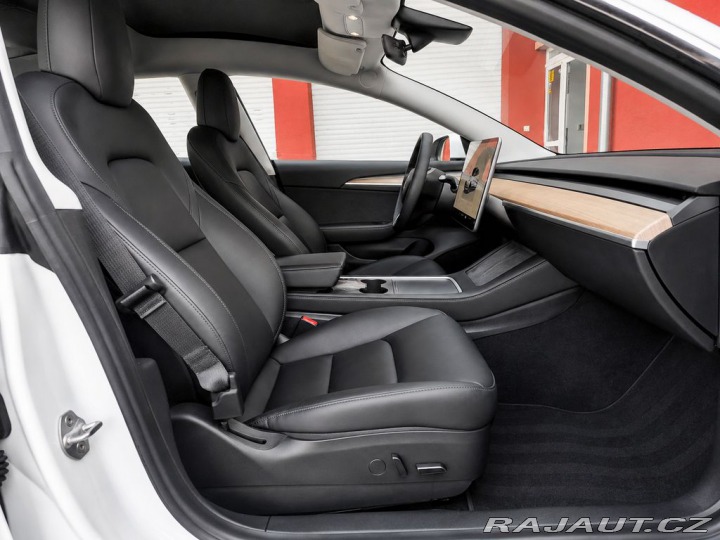 Tesla Model 3 Long Range, Dual Motor, 3 2022