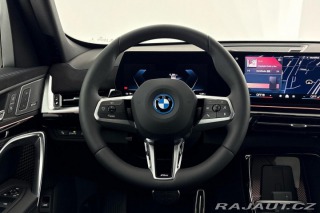 BMW iX1 xDrive30 2025