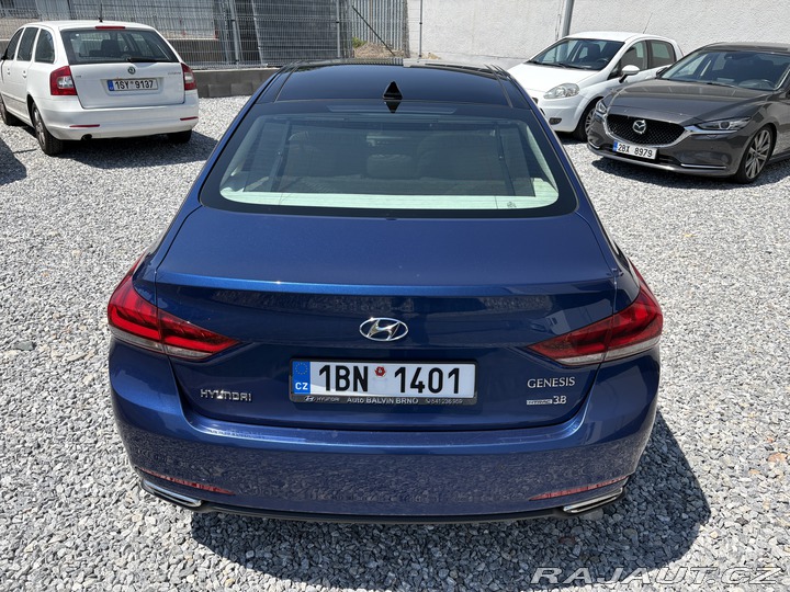 Hyundai Genesis 3.8i Htrac 2017