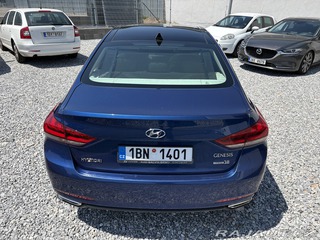 Hyundai Genesis 3.8i Htrac 2017