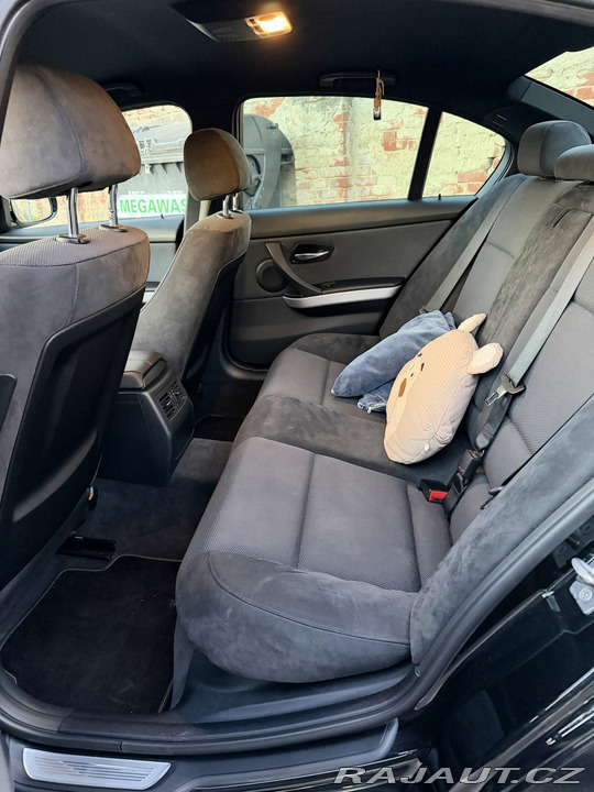 BMW 3 BMW E90 330D Xdrive 2011