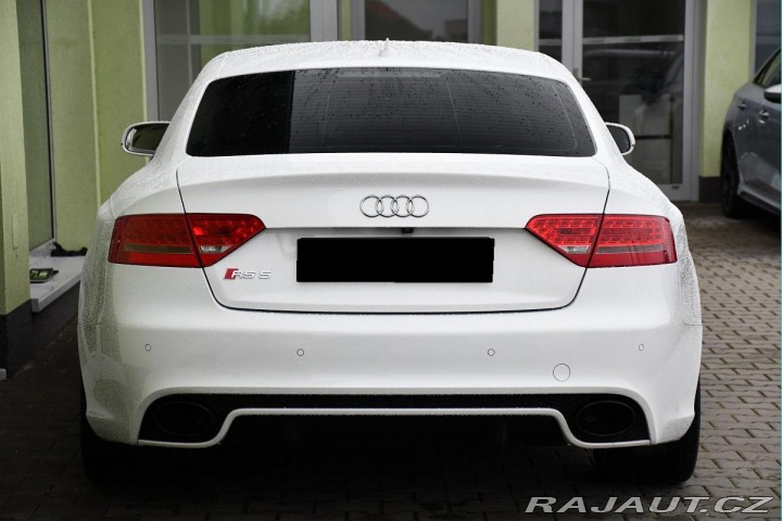 Audi RS5 4.2 V8 B&O PO VELKÉM 2010