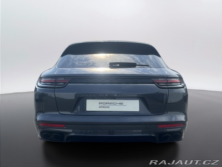 Porsche Panamera GTS 2019