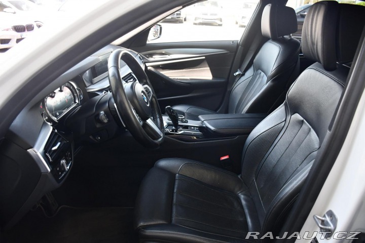 BMW 5 530D M-SPORT 2xKOLA 2019