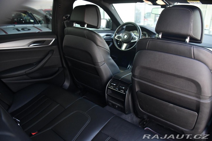 BMW 5 530D M-SPORT 2xKOLA 2019