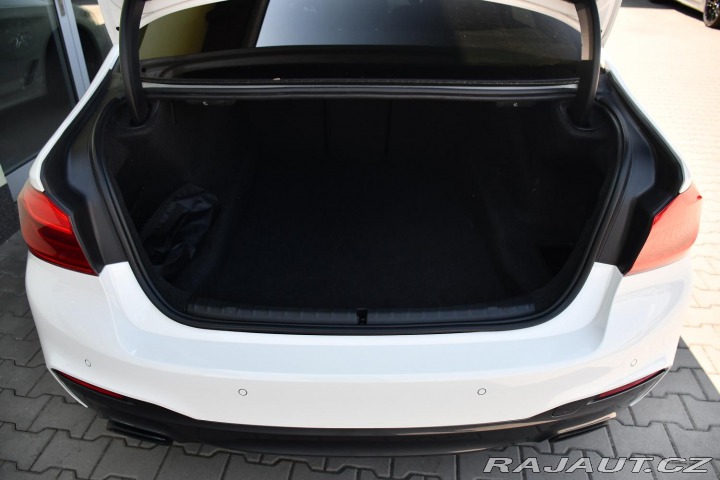 BMW 5 530D M-SPORT 2xKOLA 2019