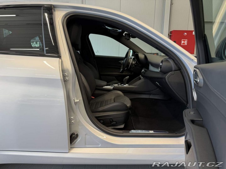 Alfa Romeo Giulia Veloce 2.2 JTDm 210k Q4 2026