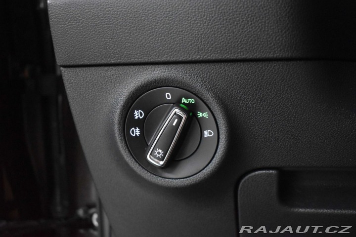 Škoda Karoq 1.6 TDI 85kW KAMERA*KESSY 2028