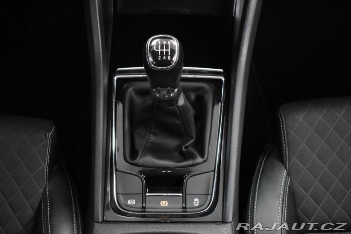 Škoda Karoq 1.6 TDI 85kW KAMERA*KESSY 2018