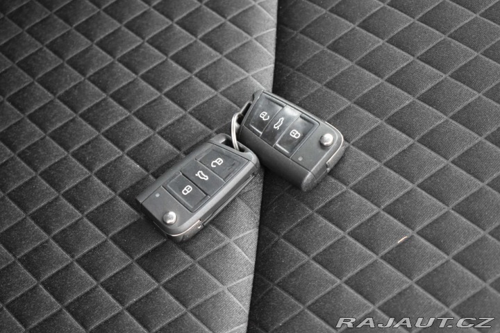 Škoda Karoq 1.6 TDI 85kW KAMERA*KESSY 2018