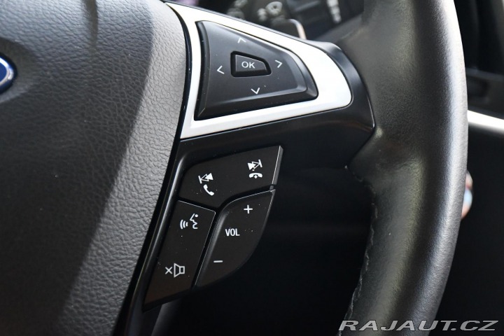 Ford S-MAX 2,0TDCi ČR 1.MAJITEL 140K 2021