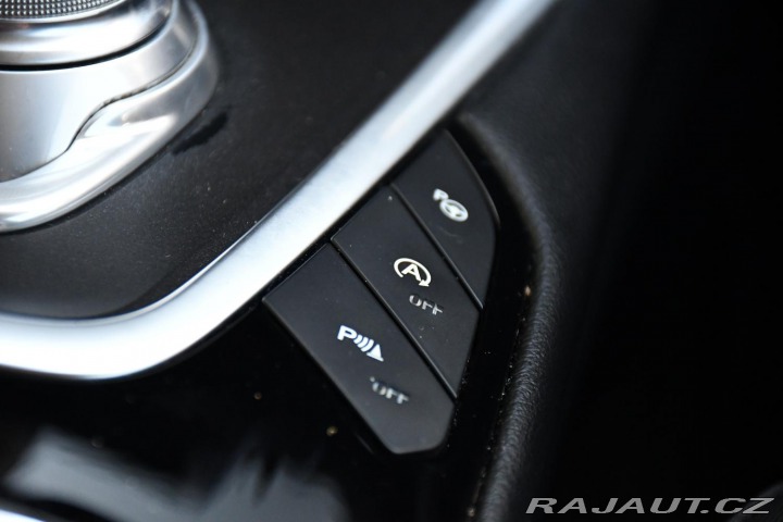 Ford S-MAX 2,0TDCi ČR 1.MAJITEL 140K 2021