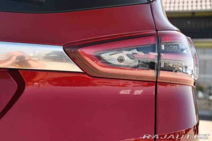 Ford S-MAX 2,0TDCi ČR 1.MAJITEL 140K 2021