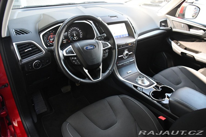 Ford S-MAX 2,0TDCi ČR 1.MAJITEL 140K 2021