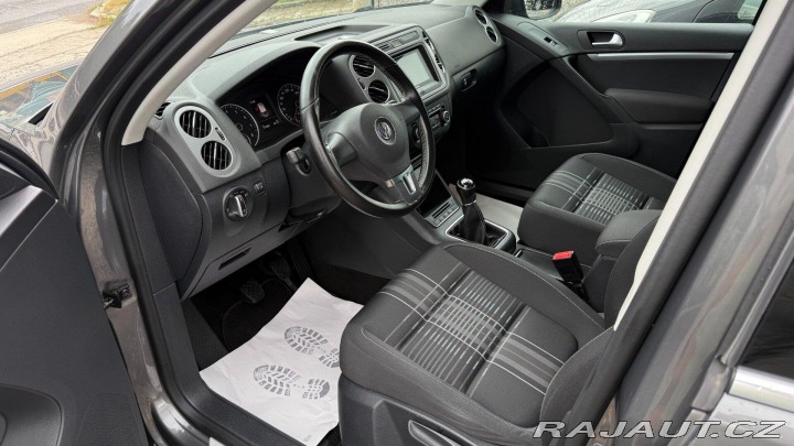 Volkswagen Tiguan 1.4TSi 90kW*Lounge*Servis 2015