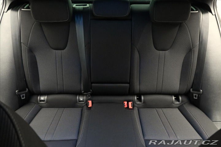 Škoda Octavia 1,5 TSI 110 kW TAŽNÉ NAVI 2021