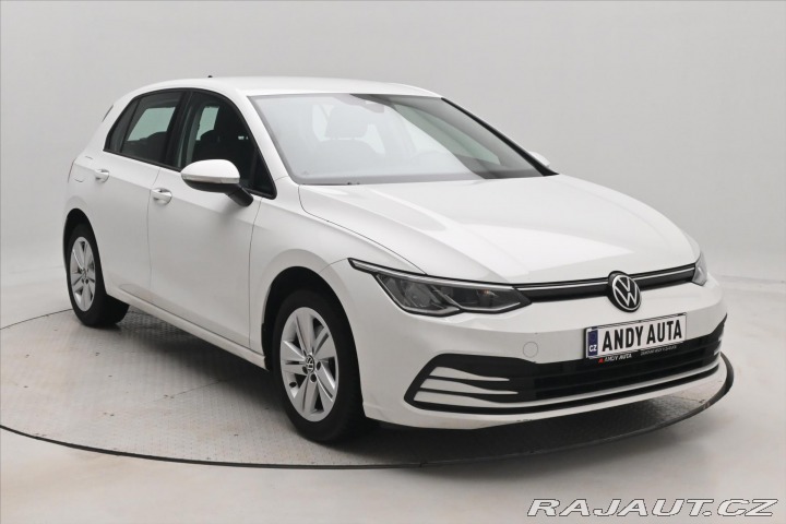 Volkswagen Golf 2,0 TDI 85kW Life Záruka 2022