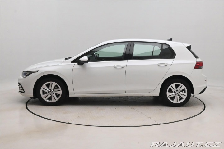 Volkswagen Golf 2,0 TDI 85kW Life Záruka 2022