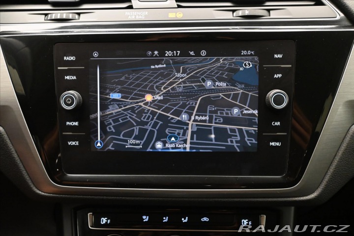 Volkswagen Touran 2,0 TDI 110KW DSG 7míst Z 2022