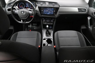 Volkswagen Touran 2,0 TDI 110KW DSG 7míst Z 2022