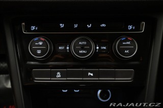Volkswagen Touran 2,0 TDI 110KW DSG 7míst Z 2022