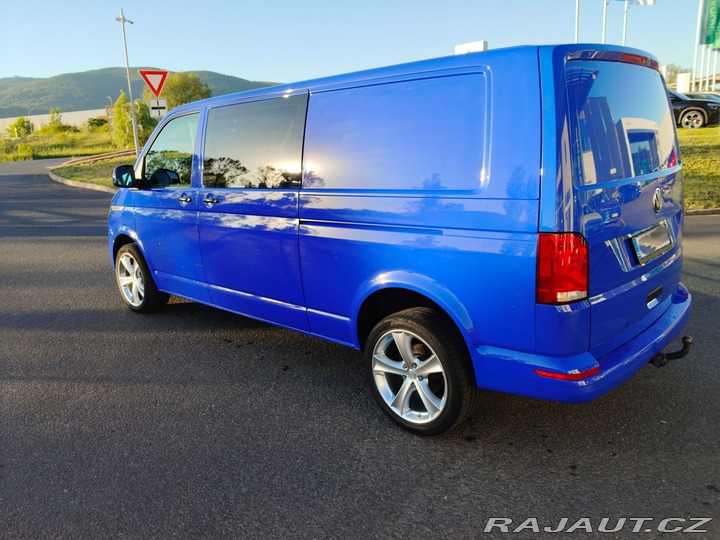 Volkswagen Transporter  2020
