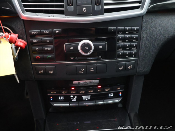 Mercedes-Benz E 3,0 350CDI 170kW CZ Avant 2010