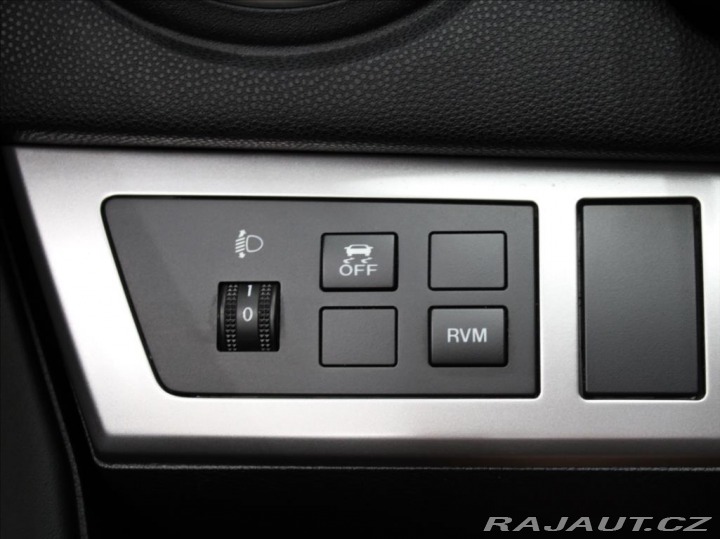 Mazda 3 2,0 i 110kW AT 2.maj. 128 2012