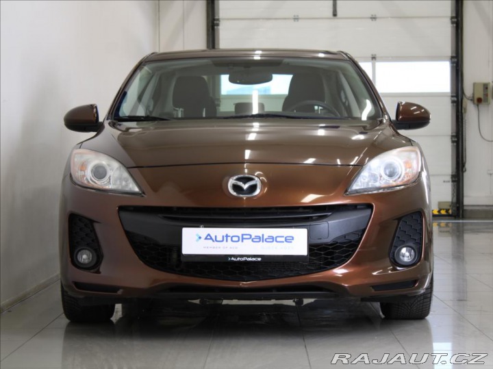 Mazda 3 2,0 i 110kW AT 2.maj. 128 2012