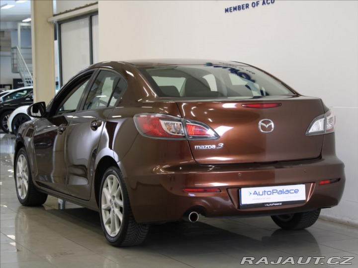 Mazda 3 2,0 i 110kW AT 2.maj. 128 2012
