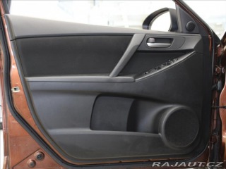 Mazda 3 2,0 i 110kW AT 2.maj. 128 2012