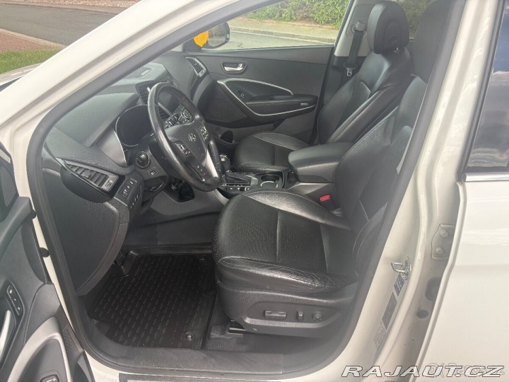 Hyundai Grand Santa Fe 2,2 CRDi 4x4 7míst tažn 2014
