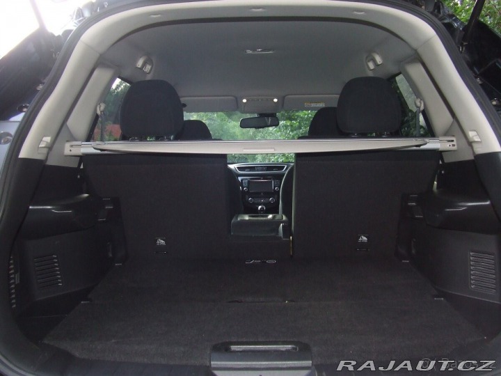 Nissan X-Trail 1,6 DIG T 120 kW, 1. ma 2016