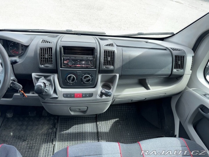 Peugeot Boxer 2,2 HDi, L1H2, rok 2012 2012