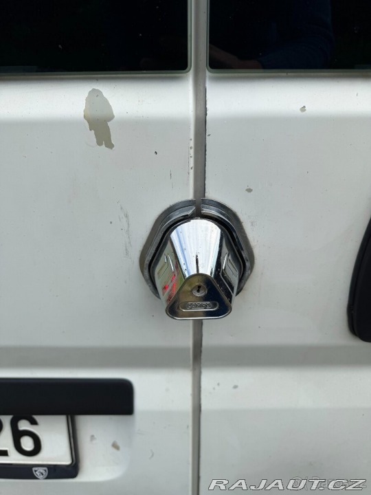 Peugeot Boxer 2,2 HDi, L1H2, rok 2012 2012