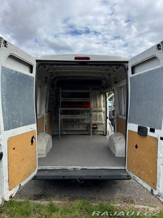 Peugeot Boxer 2,2 HDi, L1H2, rok 2012 2012