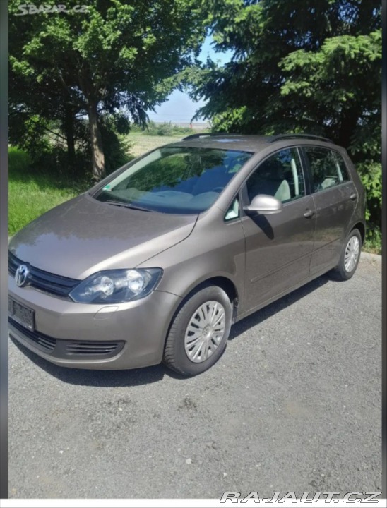 Volkswagen Golf 1,4 6 PLUS MPI 2011